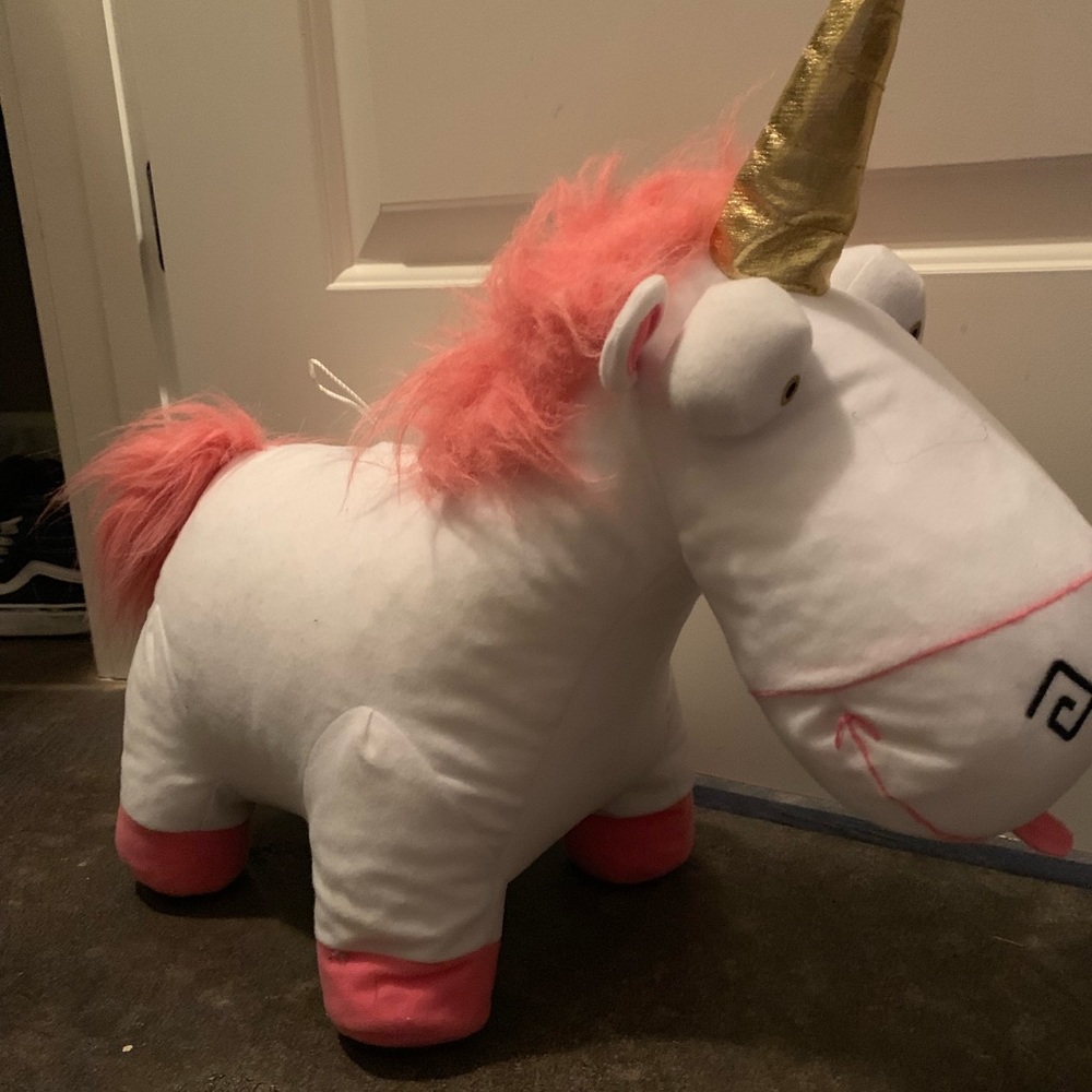 Unicorn stuffed animal 😍